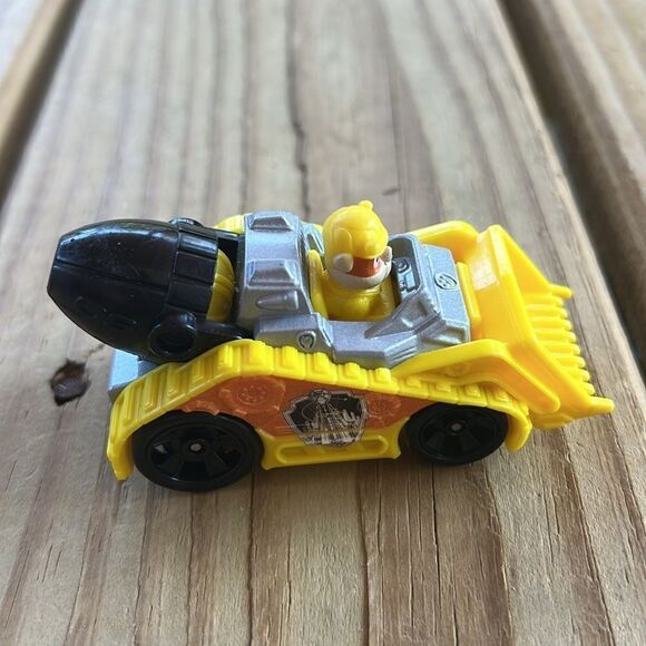 Paw Patrol Construction Vehicle Rubble Mixer Bulldozer Cement Toy Truck 3.25” - Picture 4 of 6